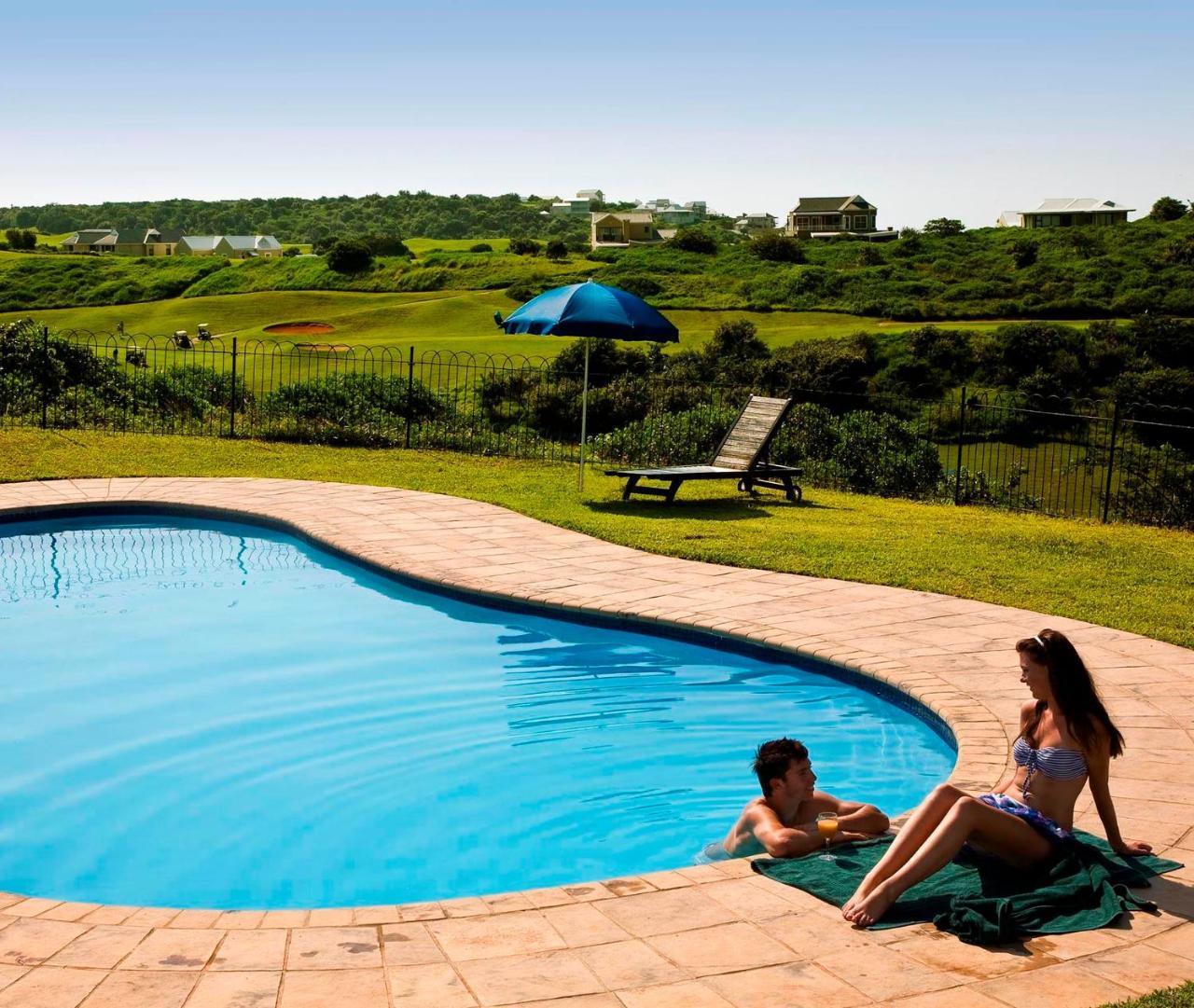 Apartments On The Eighteenth At Prince'S Grant Golf Estate Blythedale Beach Exterior foto